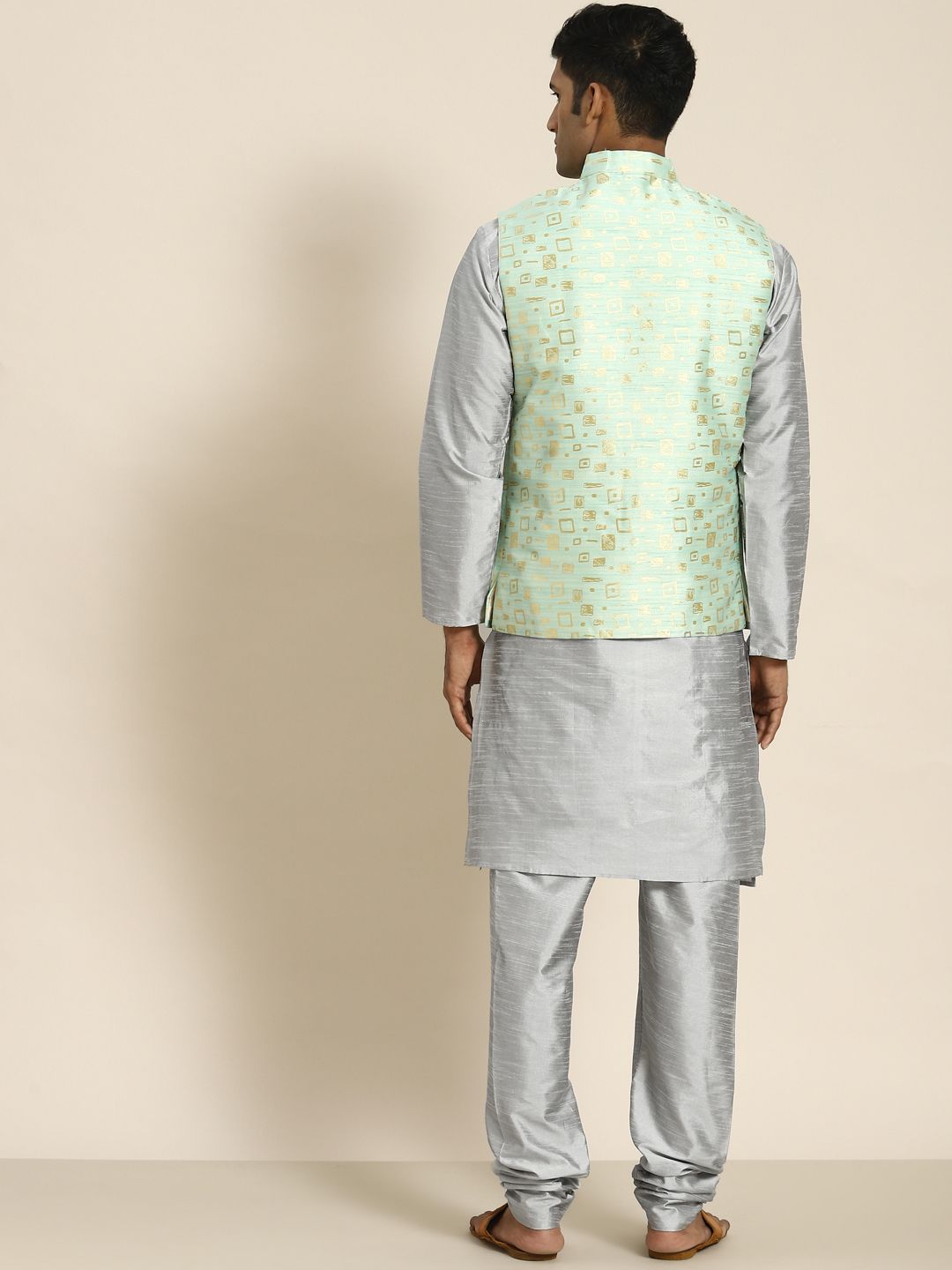 SOJANYA Men Woven Design Kurta with Churidar with Nehru Jacket