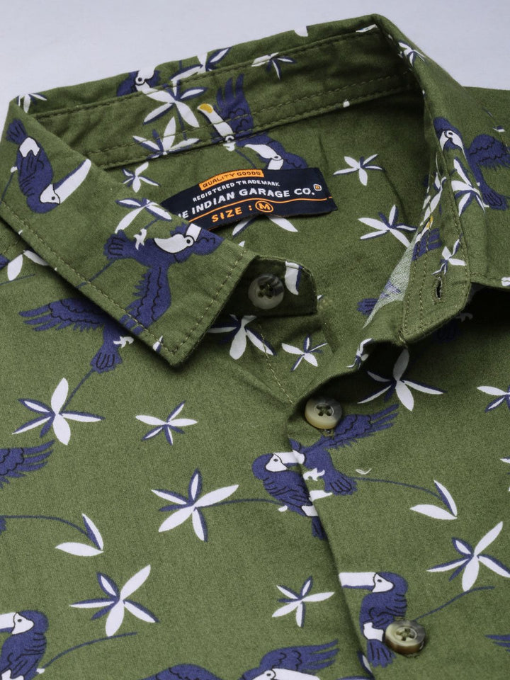 The Indian Garage Co Men Slim Fit Floral Printed Resortwear Shirt