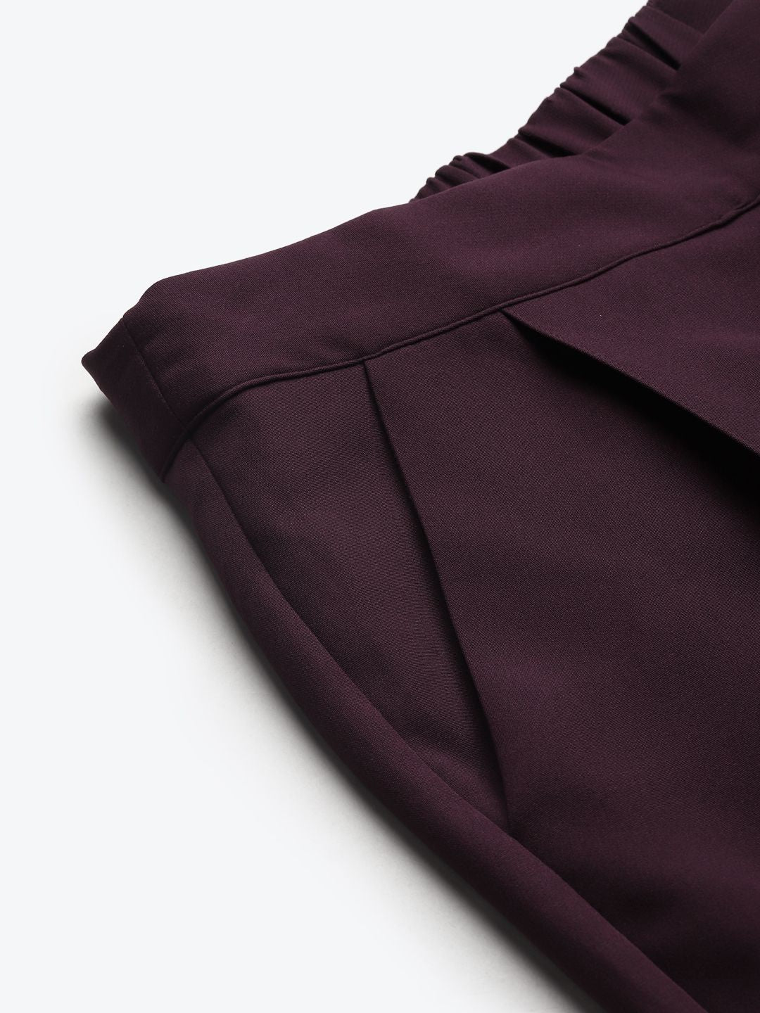 SASSAFRAS Women Burgundy Tailored Cropped Peg Trousers