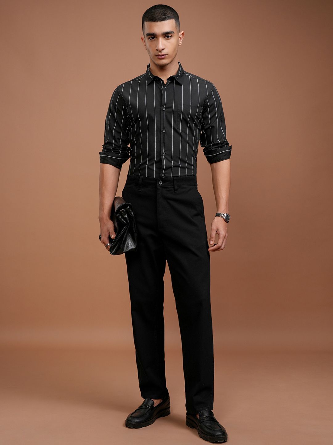 HIGHLANDER Men Black Slim Fit Striped  Cotton Casual Shirt