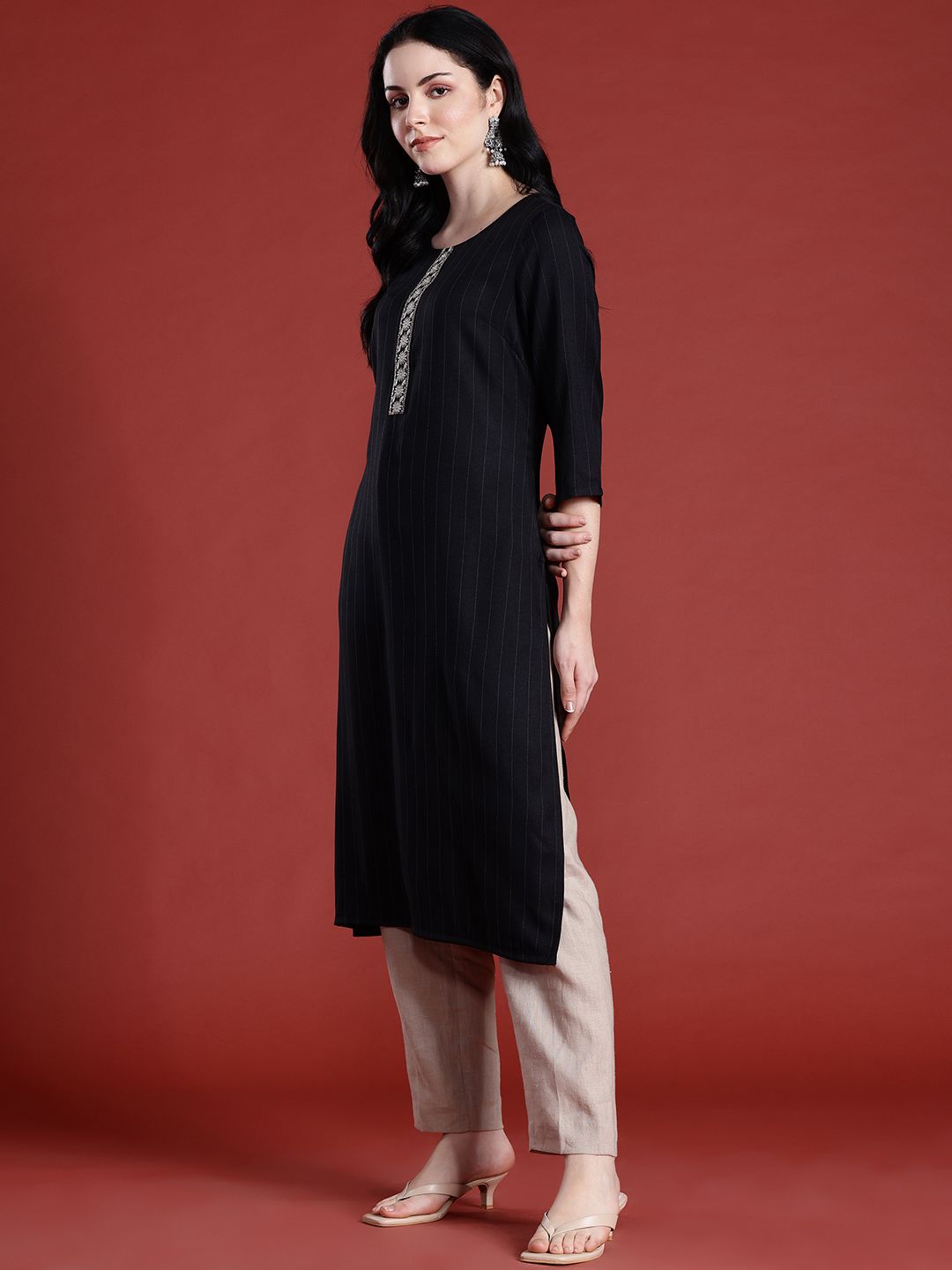 Anouk Woven Stripes Thread Work Detail Straight Kurta