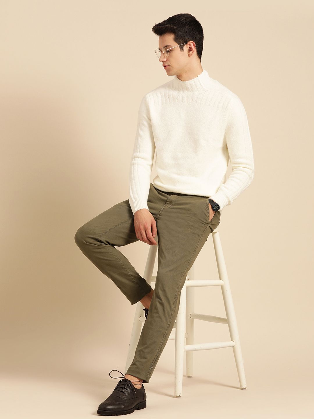 Mr Bowerbird Men Off-White Solid Pullover