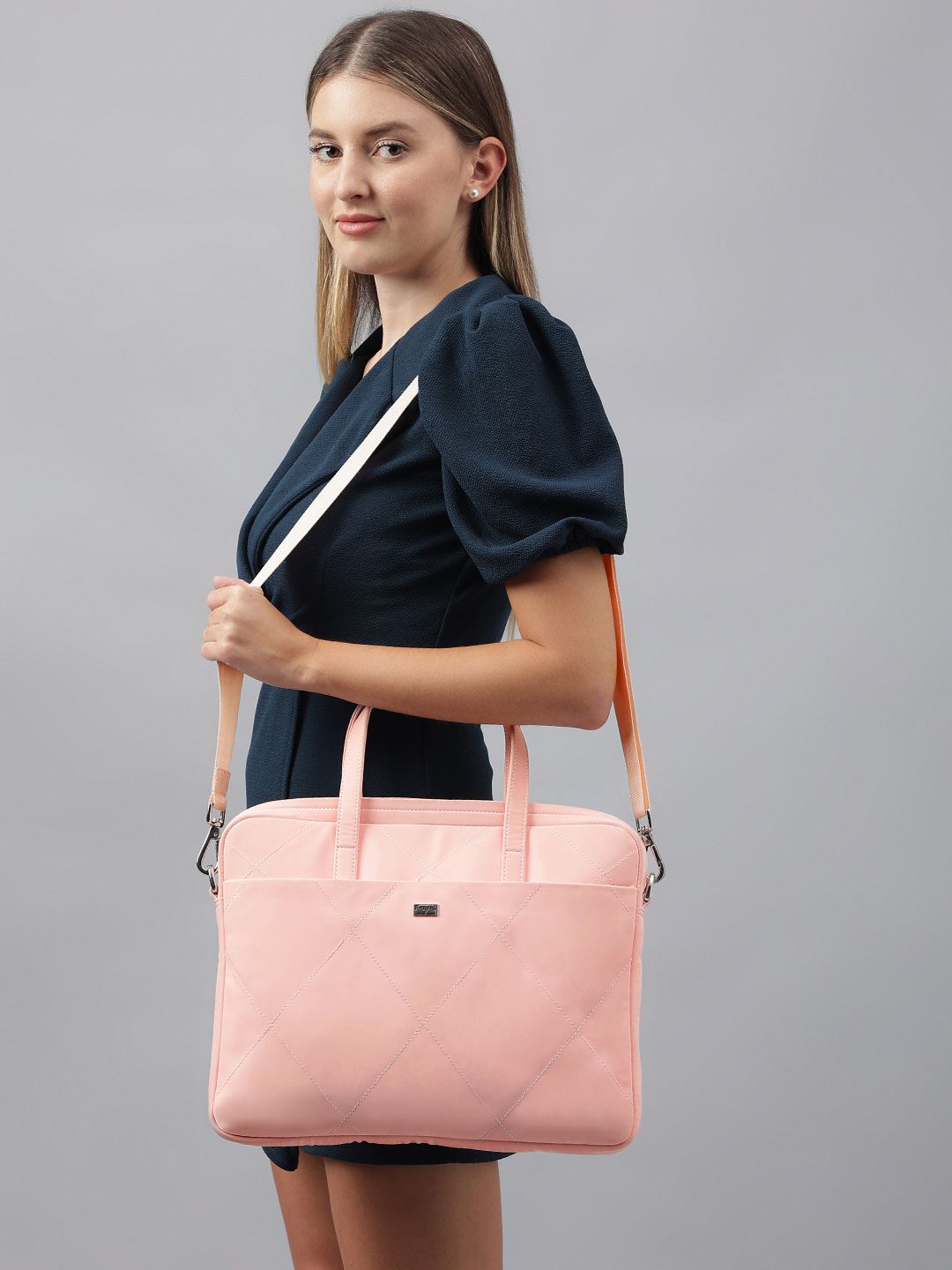 Berrylush Women Laptop Bag