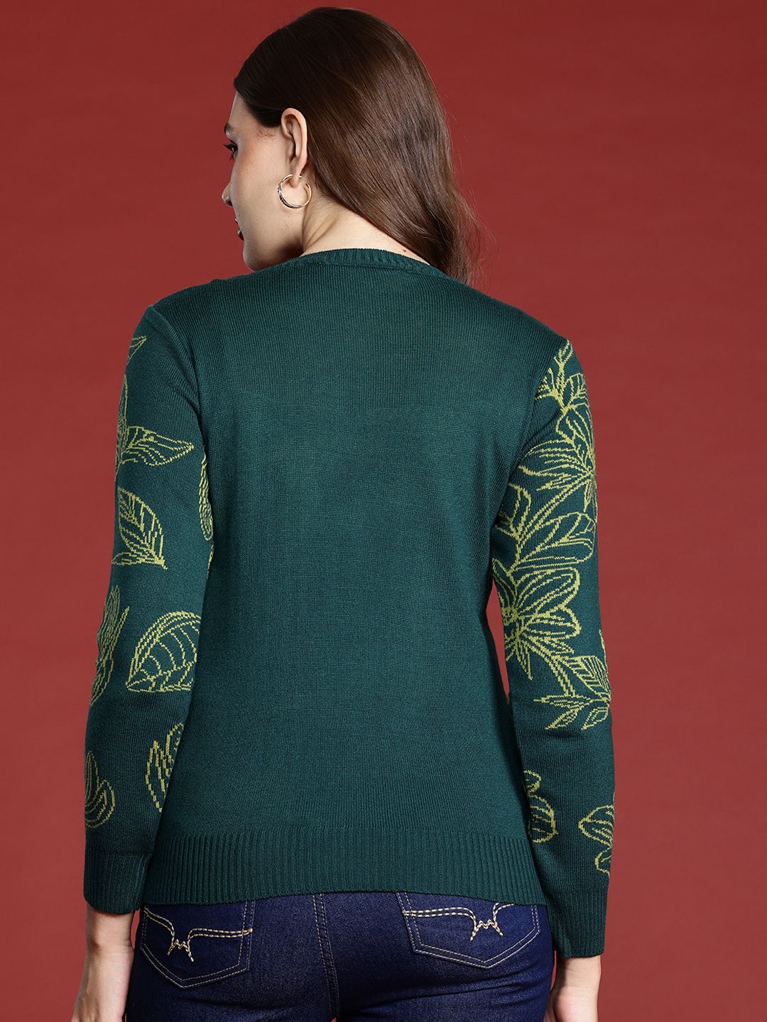 all about you Floral Acrylic Pullover