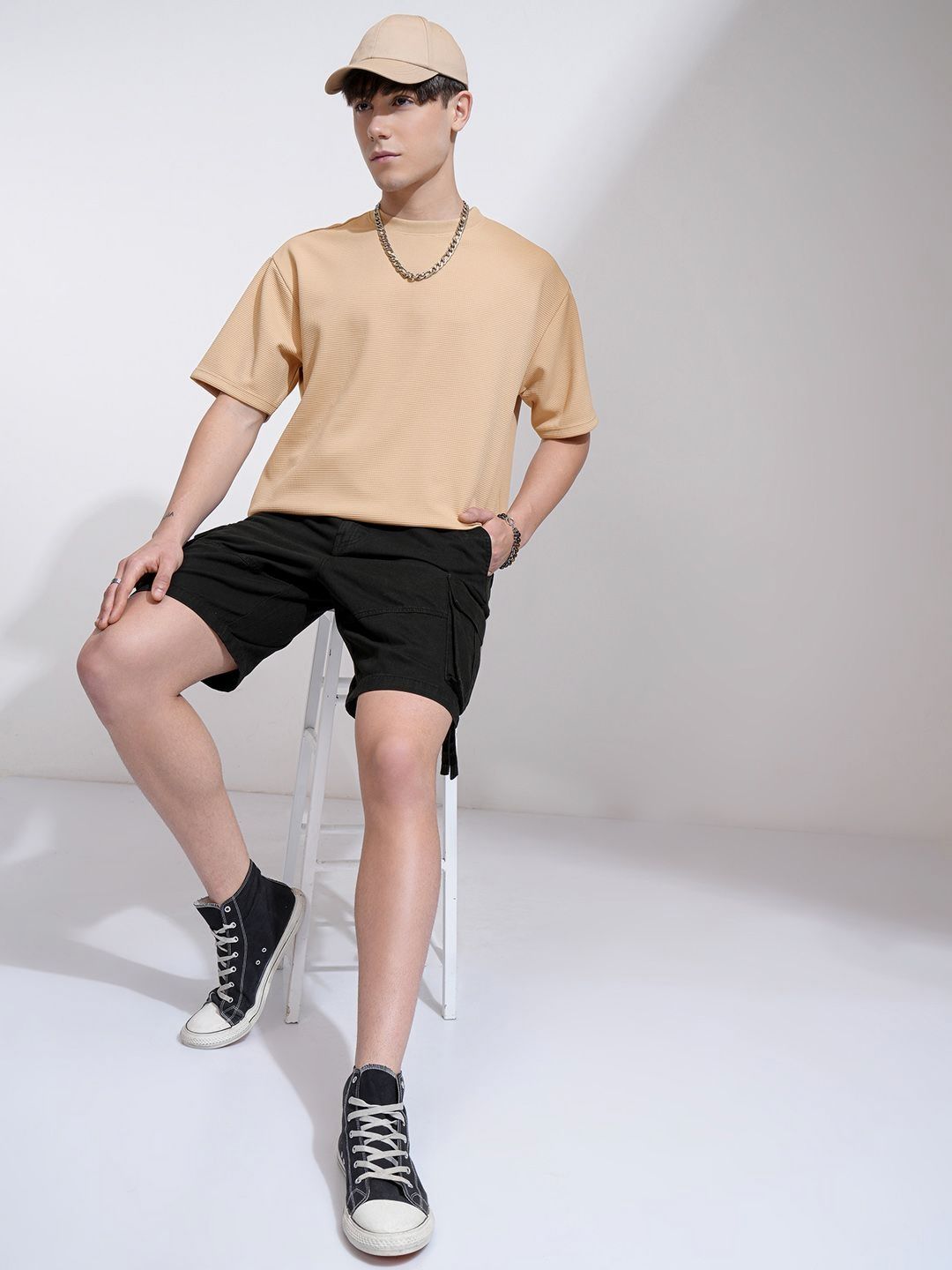 HIGHLANDER Men Self Design Round Neck Relaxed Fit T-shirt