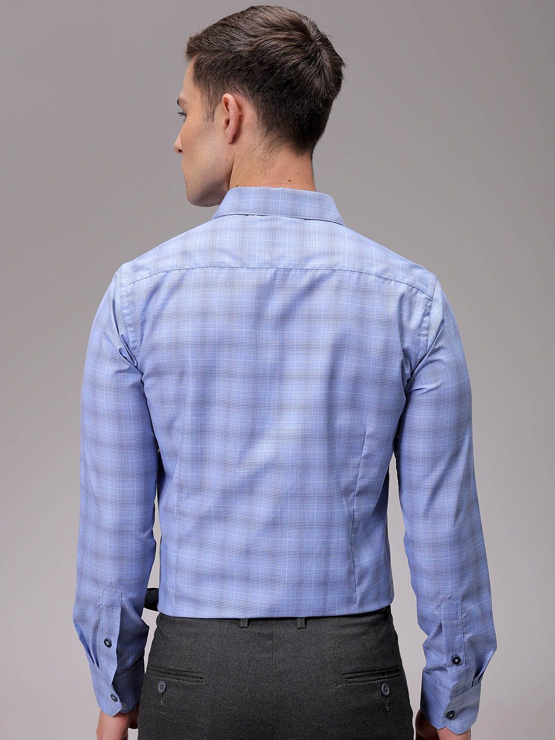 The Indian Garage Co. X Luxe Men Slim Fit Opaque Checked Formal Shirt