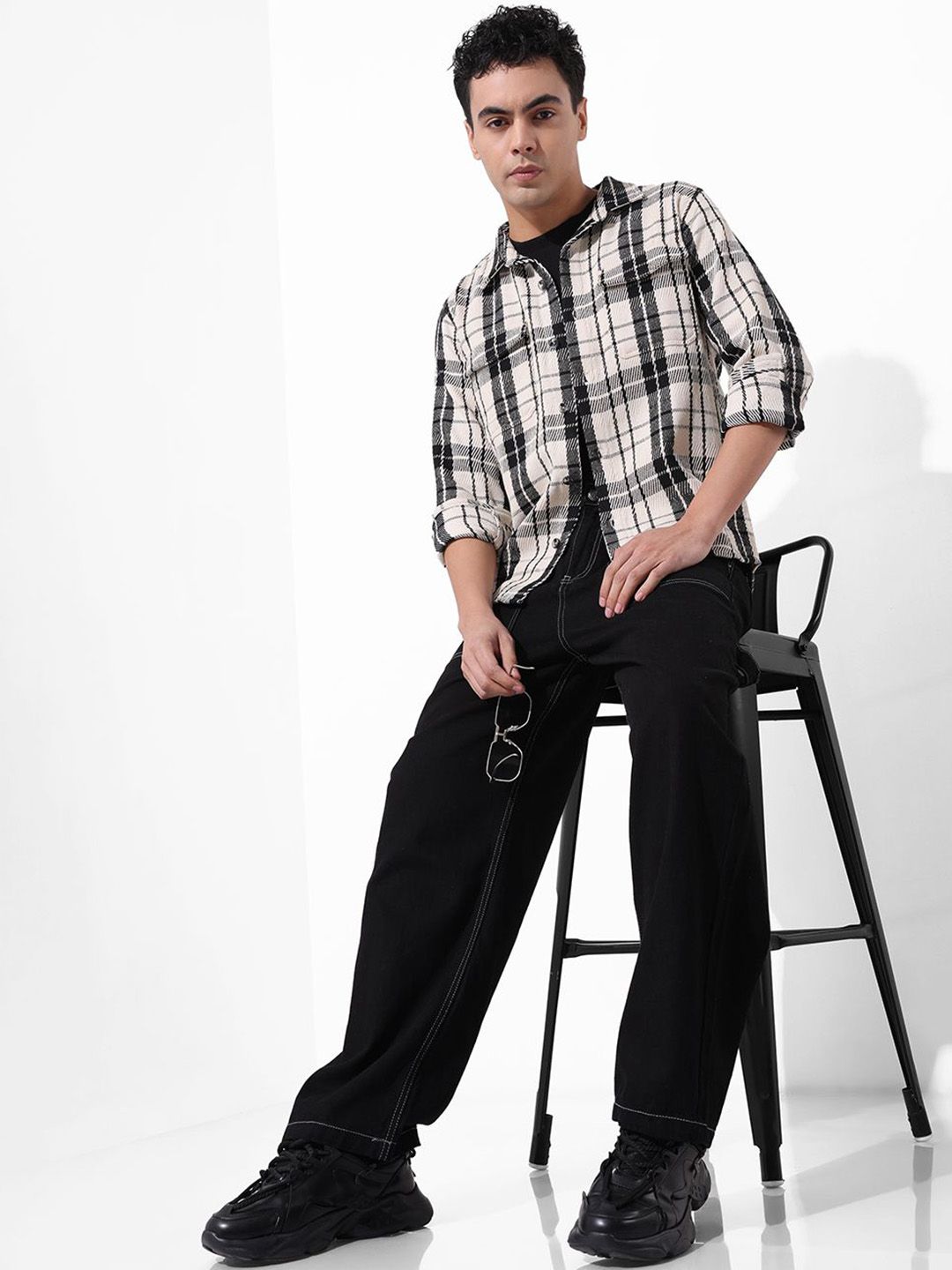 The Indian Garage Co Men Relaxed Fit Mid-Rise Cotton Jeans