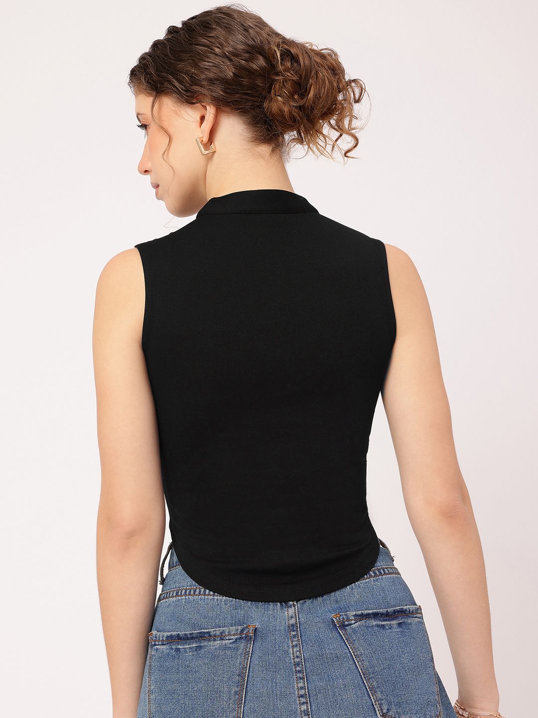 DressBerry Fitted Sleeveless Crop Top