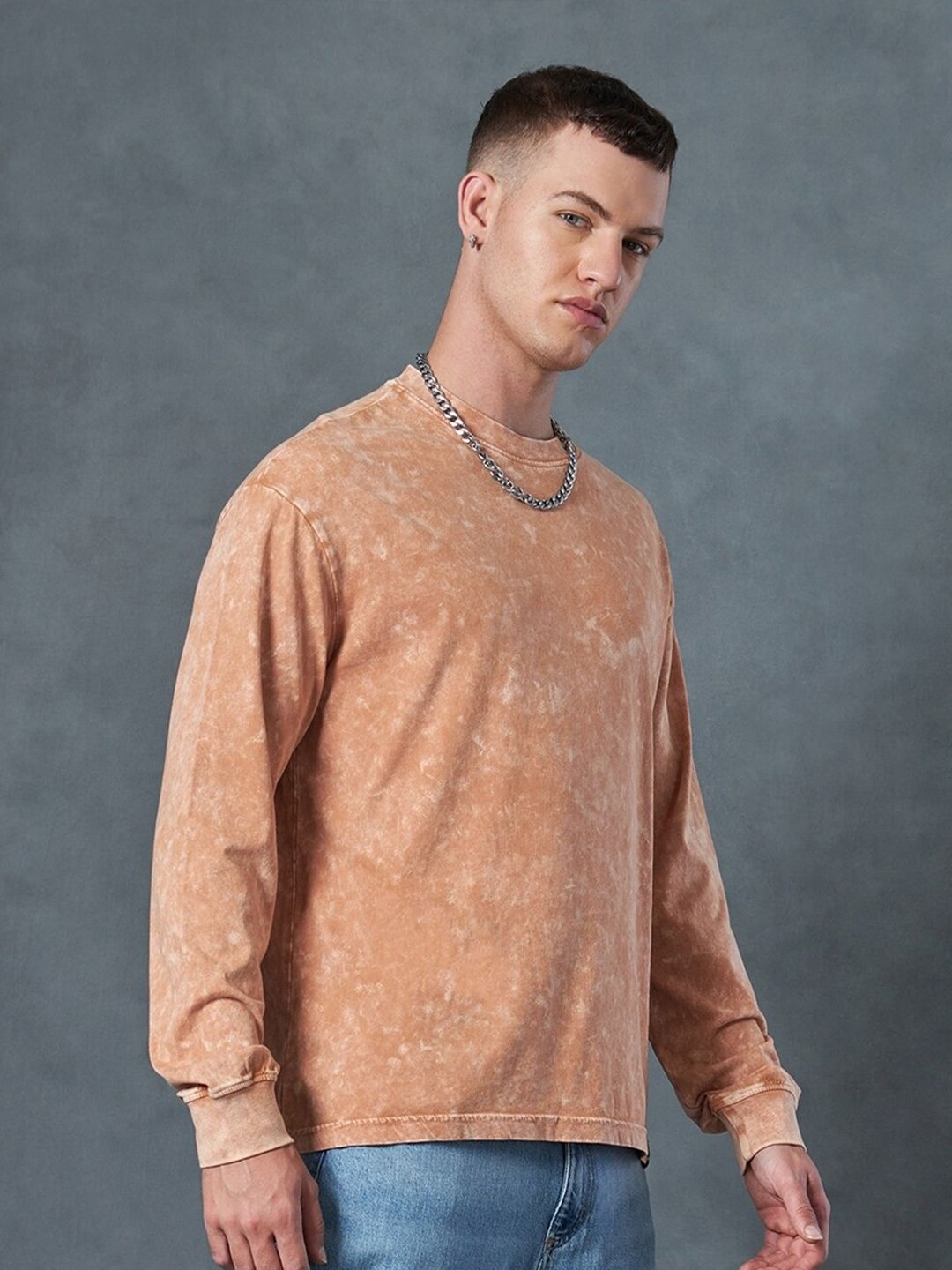 Bewakoof Self Design Drop-Shoulder Sleeves Oversized Acid Wash Cotton T-shirt