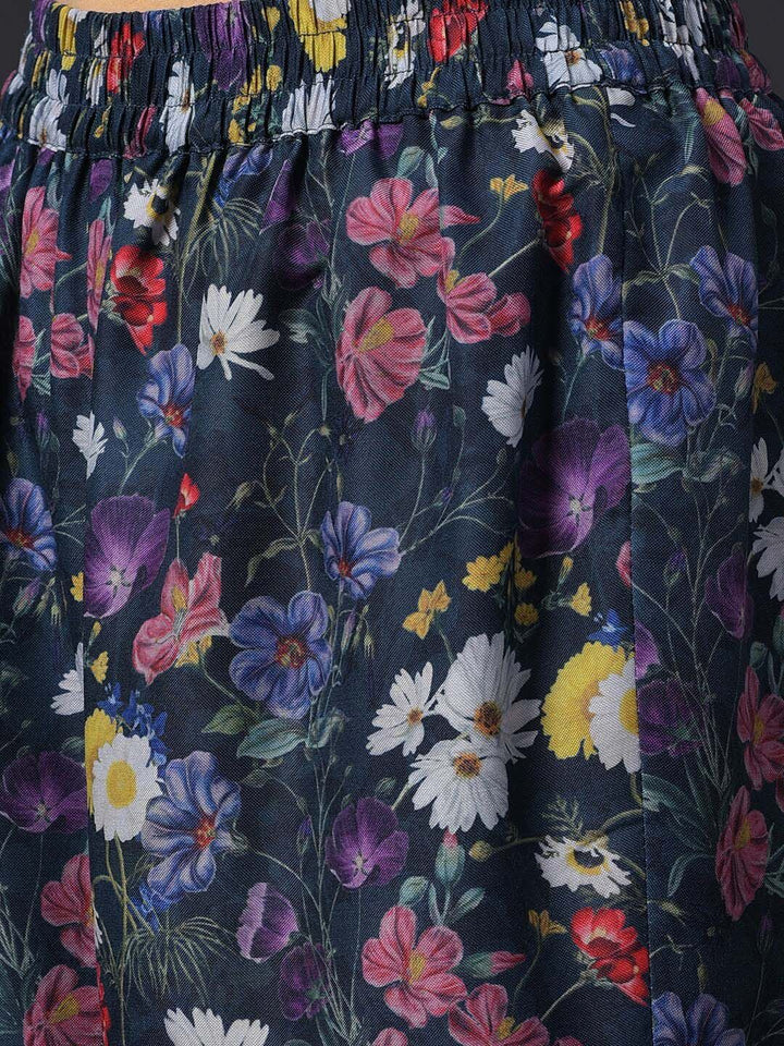 W Women Floral Printed Kurta with Trousers & With Dupatta