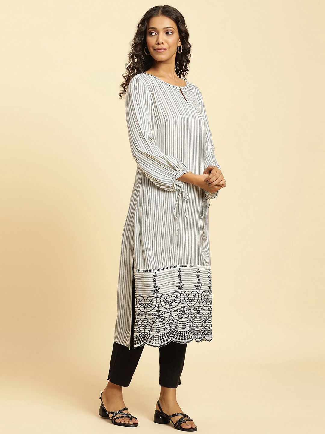 W Striped Print Rayon Straight Kurta