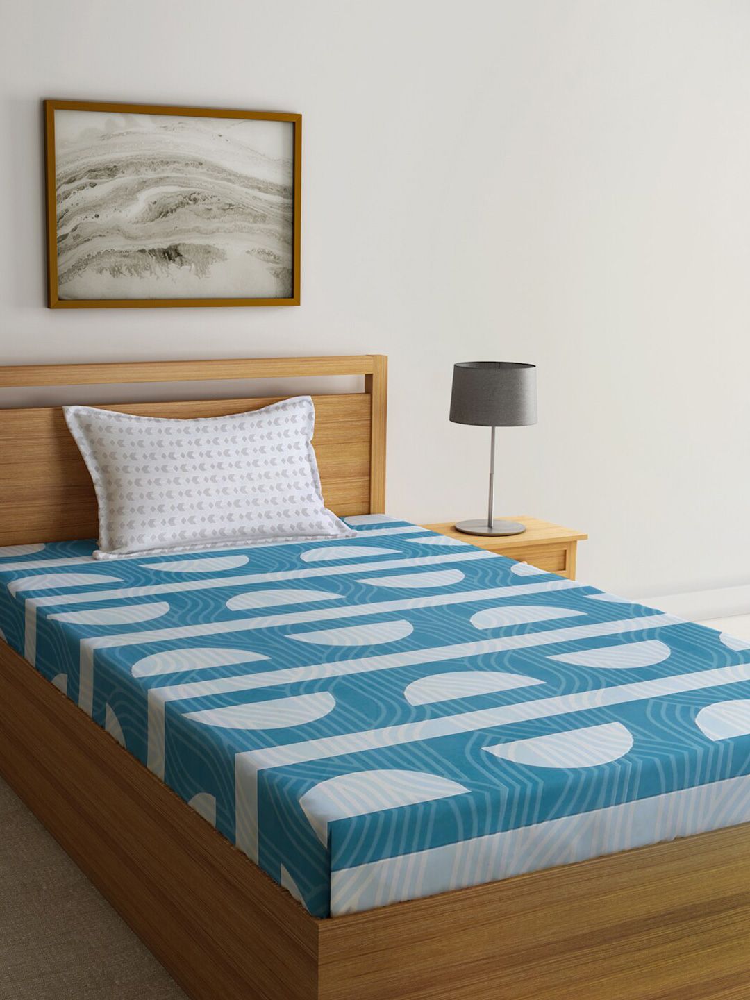 KLOTTHE Geometric Printed 300TC Single Bedsheet With Pillow Cover