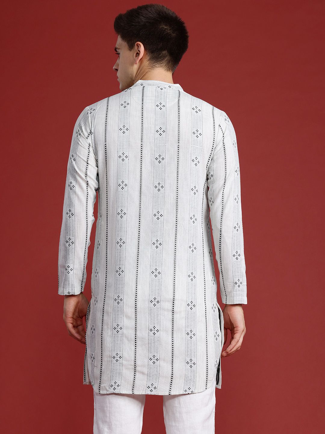Anouk  Geometric Kantha Work Kurta