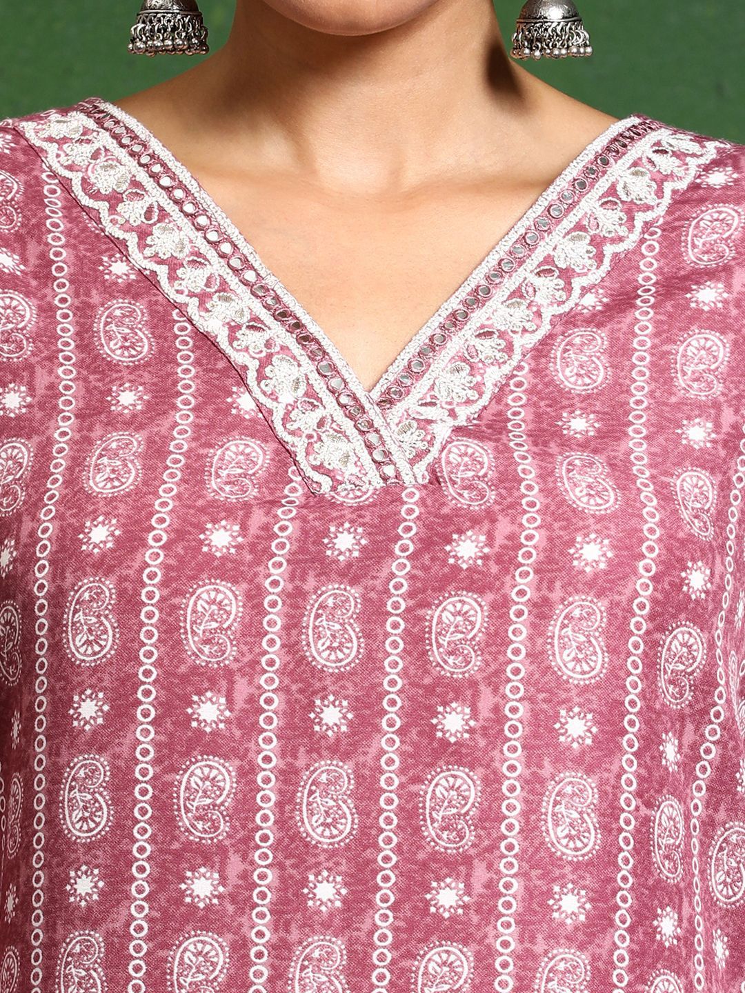 Varanga Women Printed Regular Kurta with Trousers & With Dupatta