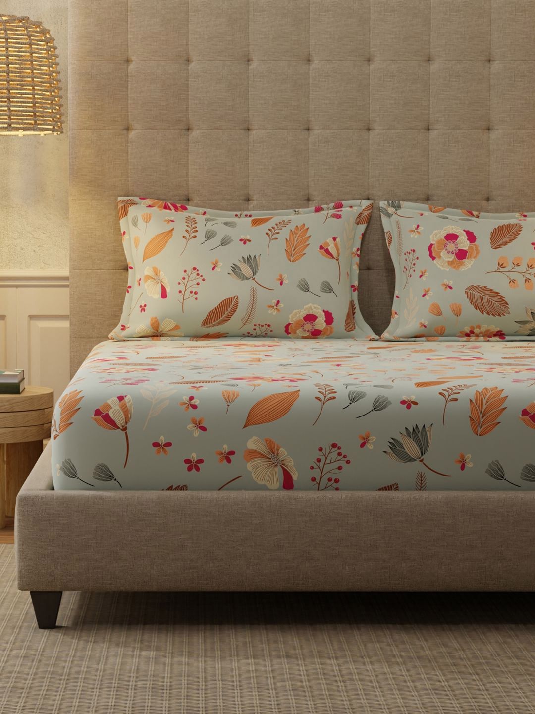URBAN SPACE Florence Grey 200 TC Floral Queen Bedsheet