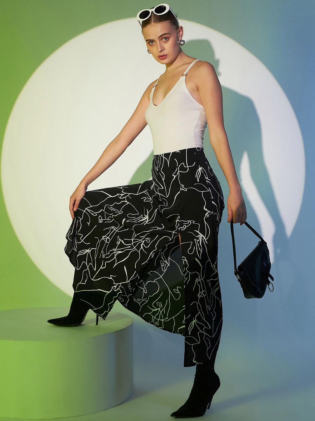 Berrylush Black Abstract Printed A-Line Midi Skirt
