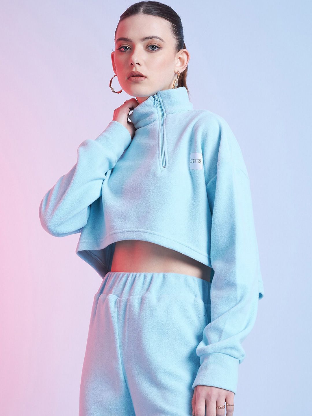 STREET 9 High Neck Crop Sweatshirt