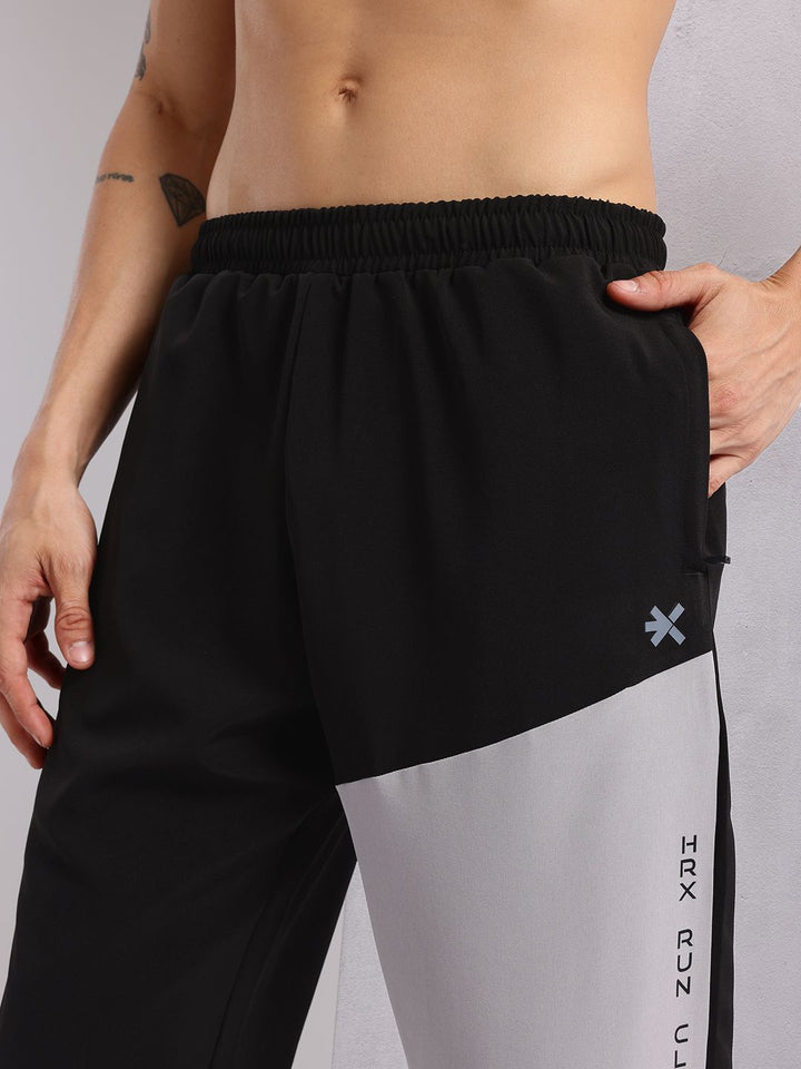 HRX oleh Hrithik Roshan Men Colourblocked Mid-Rise Running Seluar