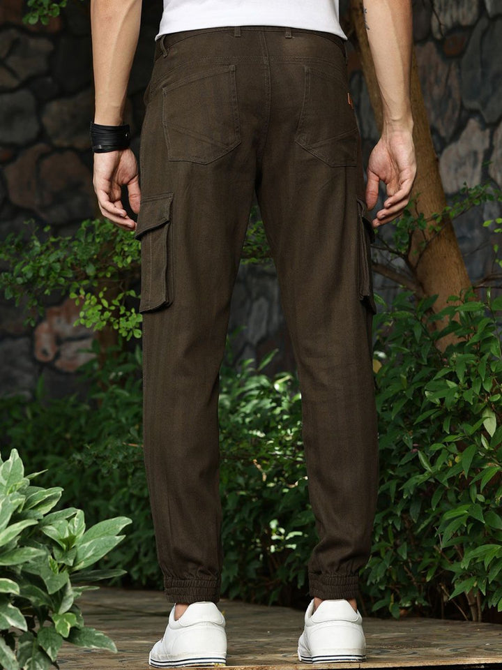 Thomas Scott Men Smart Slim Fit Mid-Rise Easy Wash Cargos Trousers