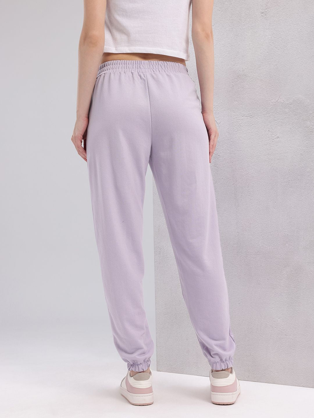 HRX by Hrithik Roshan Women Printed Detail Mid-Rise Lifestyle Joggers