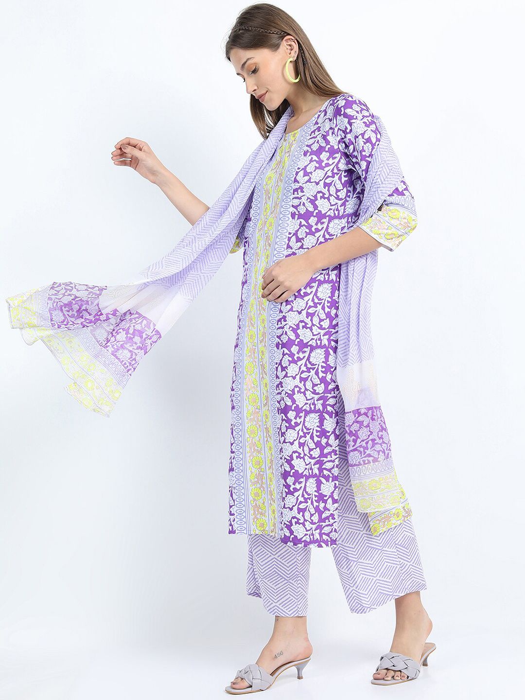 Vishudh Women Mauve printed Straight Kurta with Palazzo and Dupatta