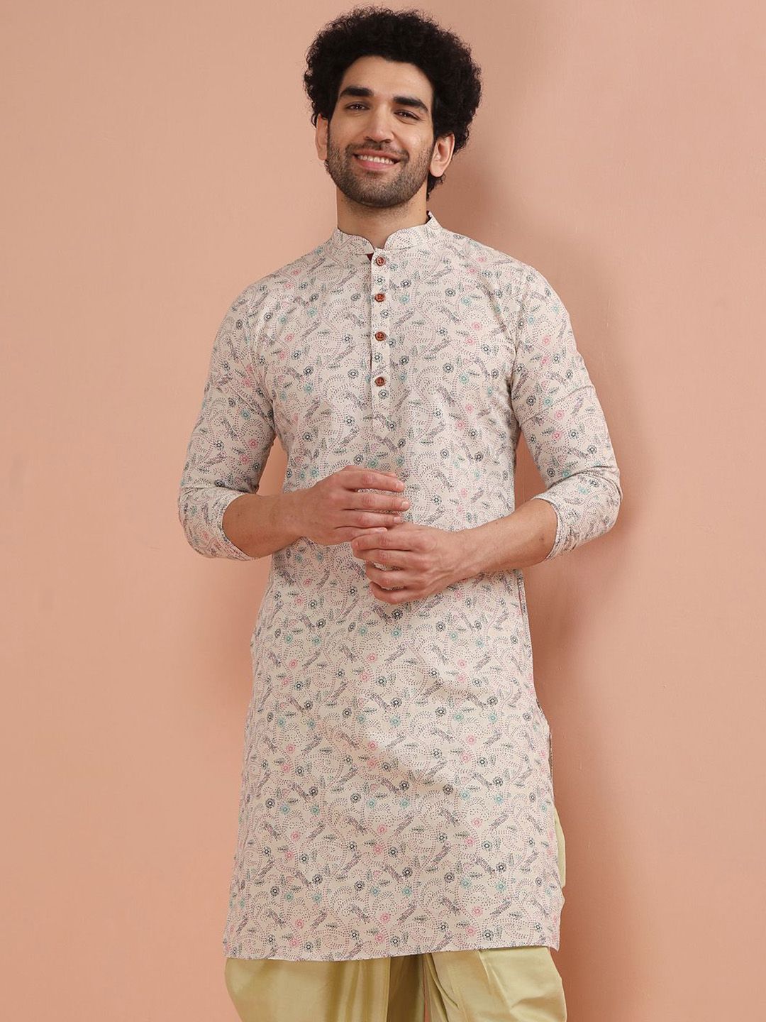 KISAH Floral Printed Cotton Thread Work Mandarin Collar Straight Kurta