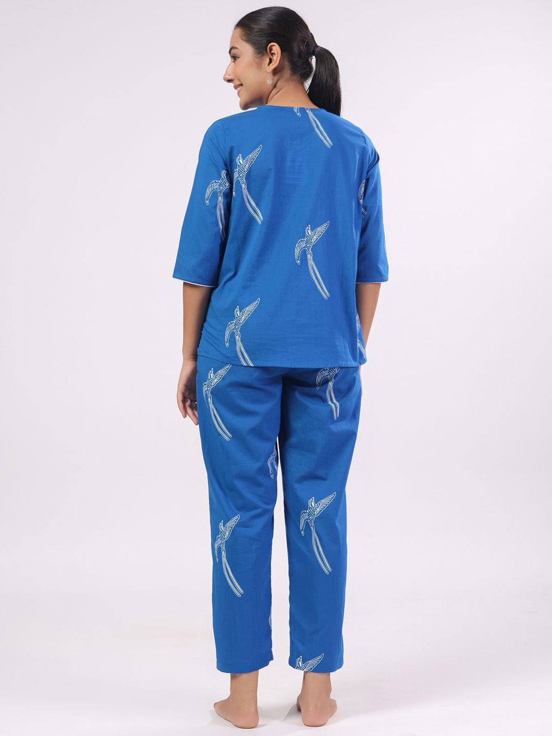 SANSKRUTIHOMES Women Printed Pure Cotton Night suit