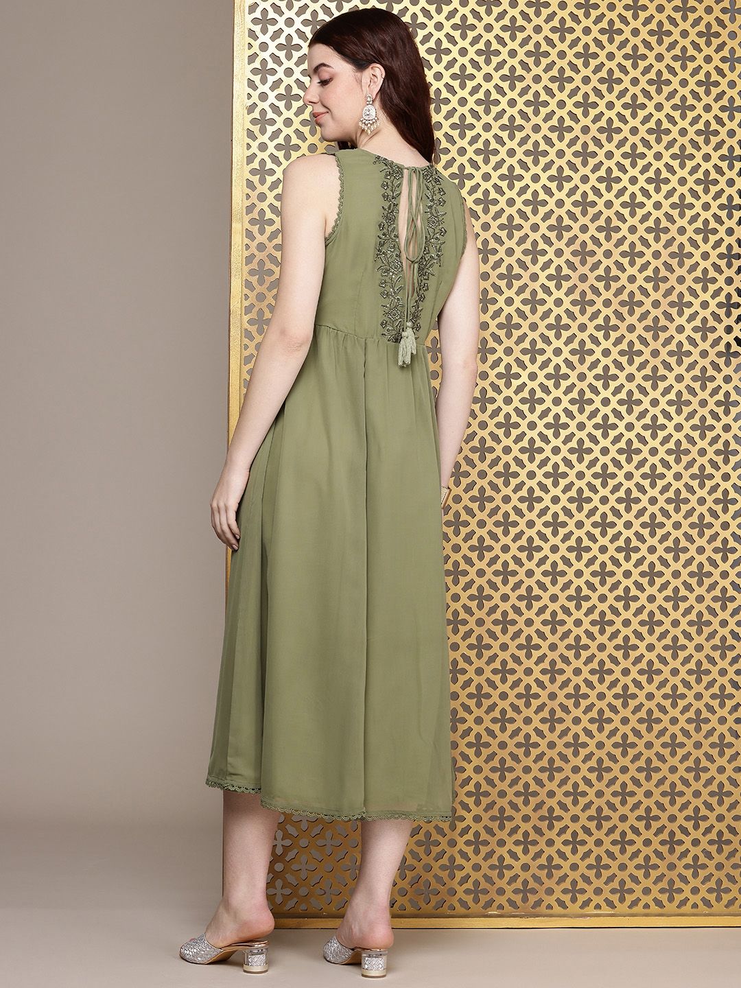 House of Pataudi Floral Embroidered A-Line Midi Jashn Dress