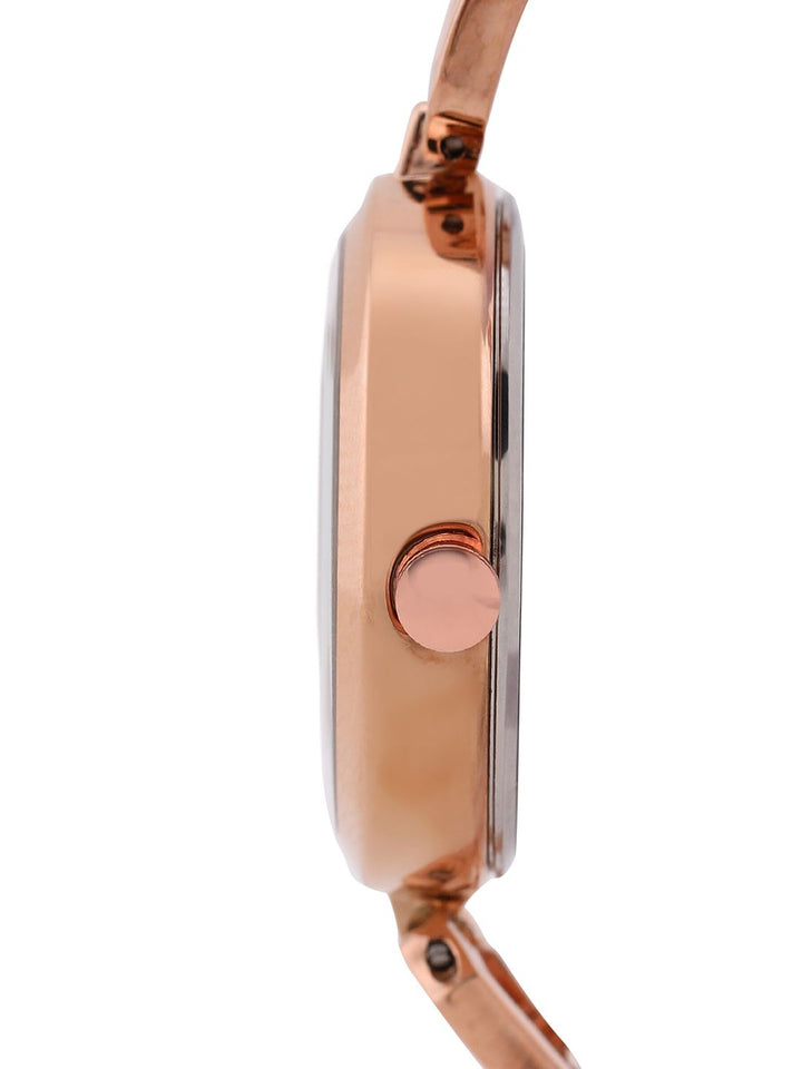 French Connection Women Bracelet Style Straps Analogue Watch FCN00092F