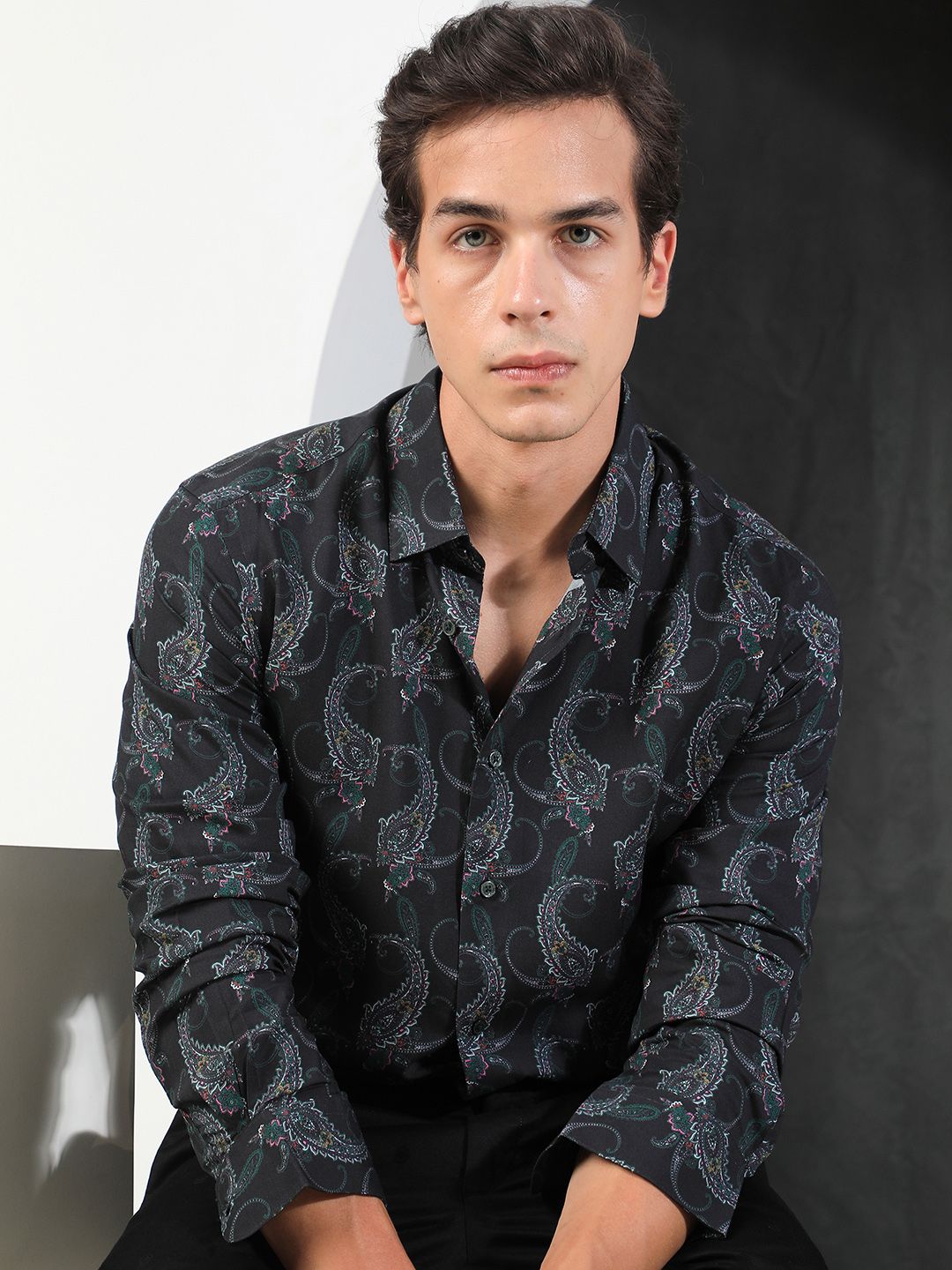 RARE RABBIT Men Crislons Slim Fit Printed Cotton Shirt