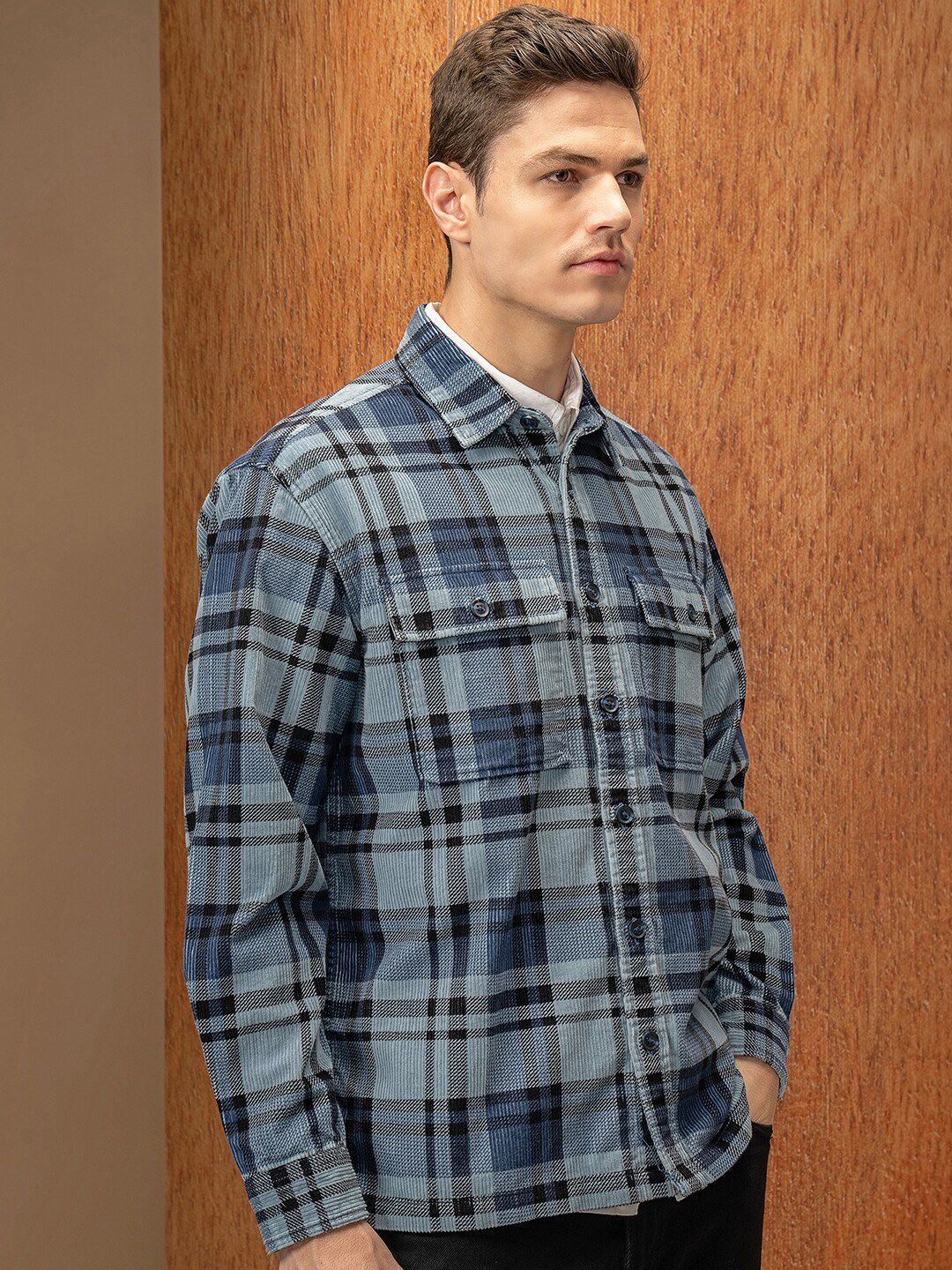 LOCOMOTIVE Premium Oversized Corduroy Checked Utility Pocket Overshirt