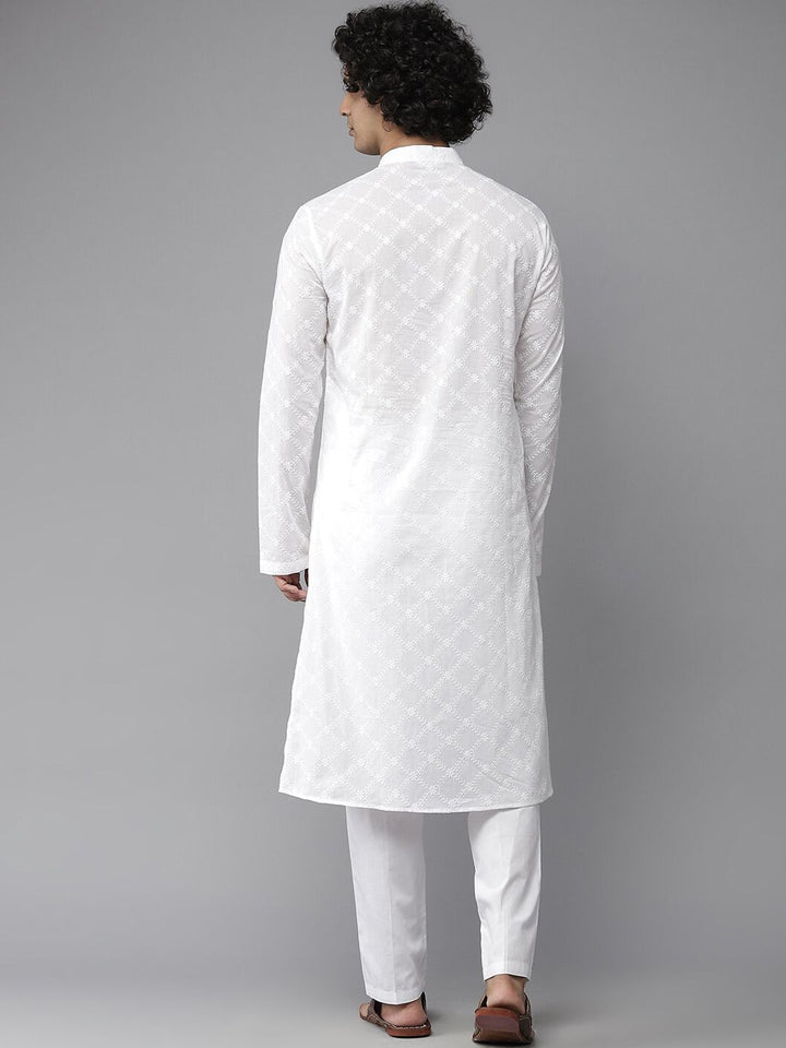 See Designs Men White Chikankari Embroidered Straight Kurta