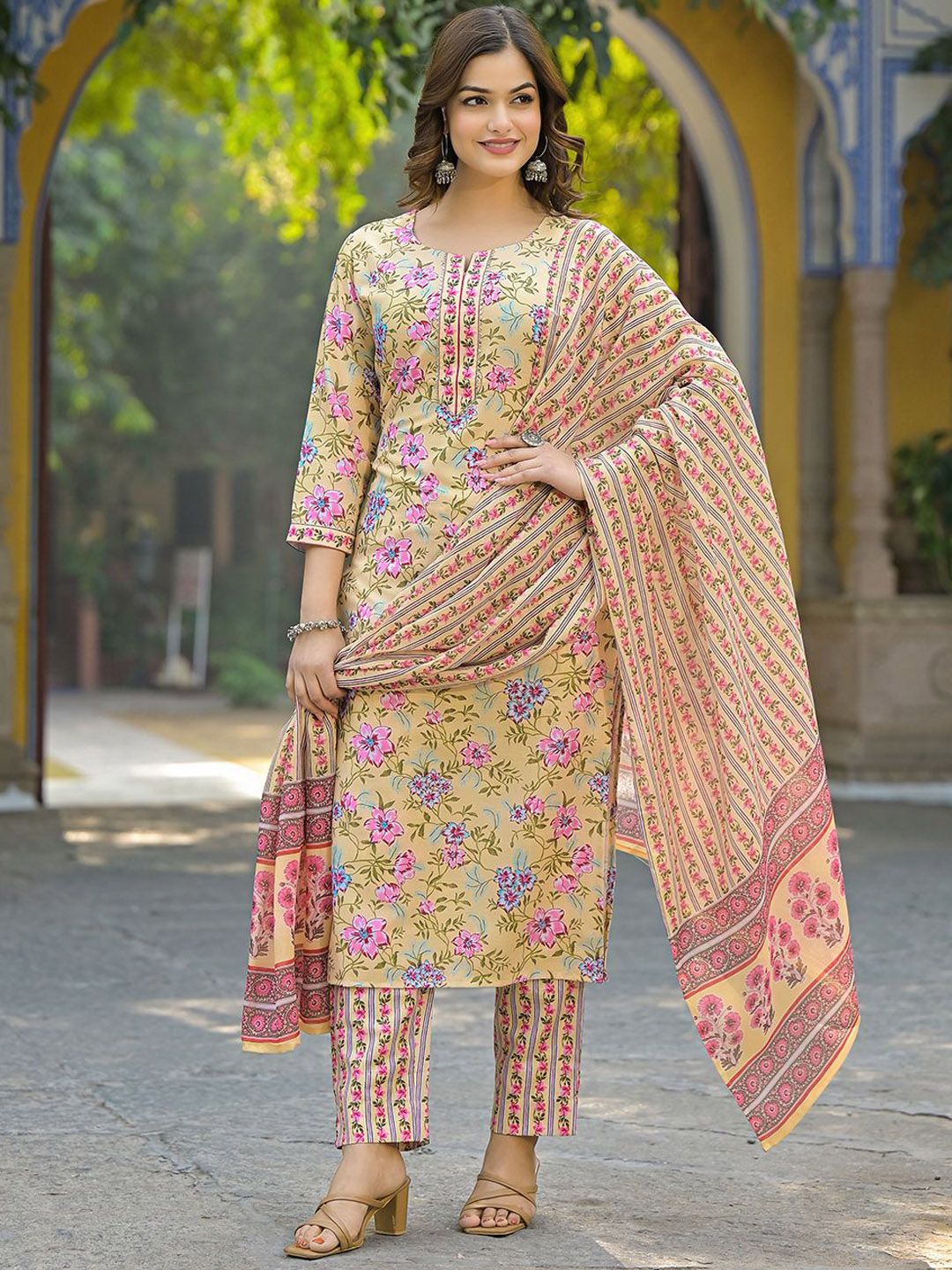 KALINI Women Floral Printed Regular Kurta with Trousers & With Dupatta