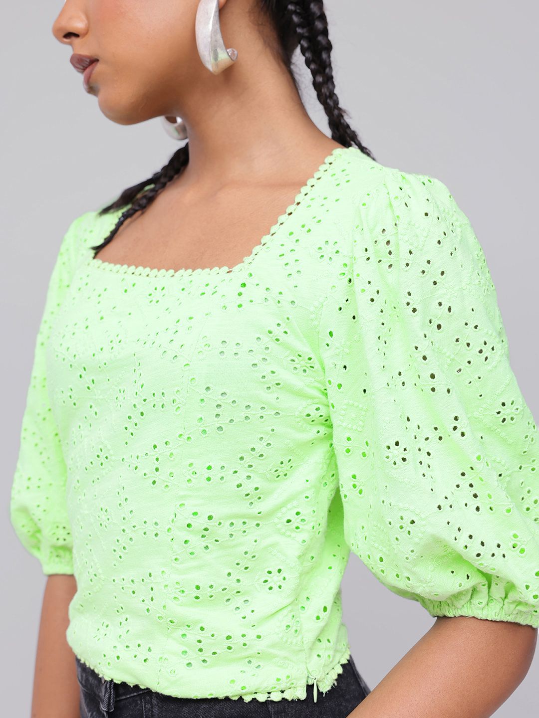 DressBerry Trendy Puff Sleeves Schiffli Top