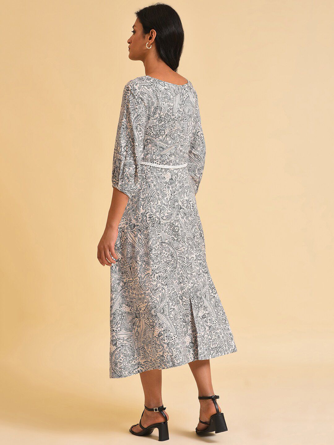 W White Ethnic Motif Printed A-Line Midi Dress With Belt
