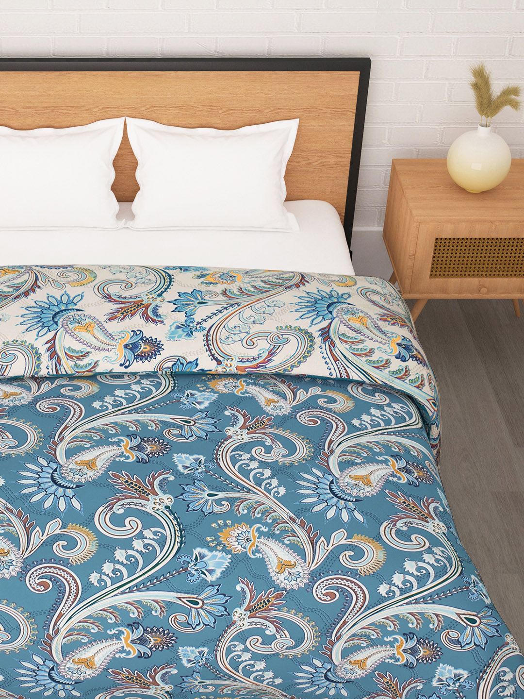 Story@home Floral Printed Ac Room 180 GSM Reversible Double Bed Comforter