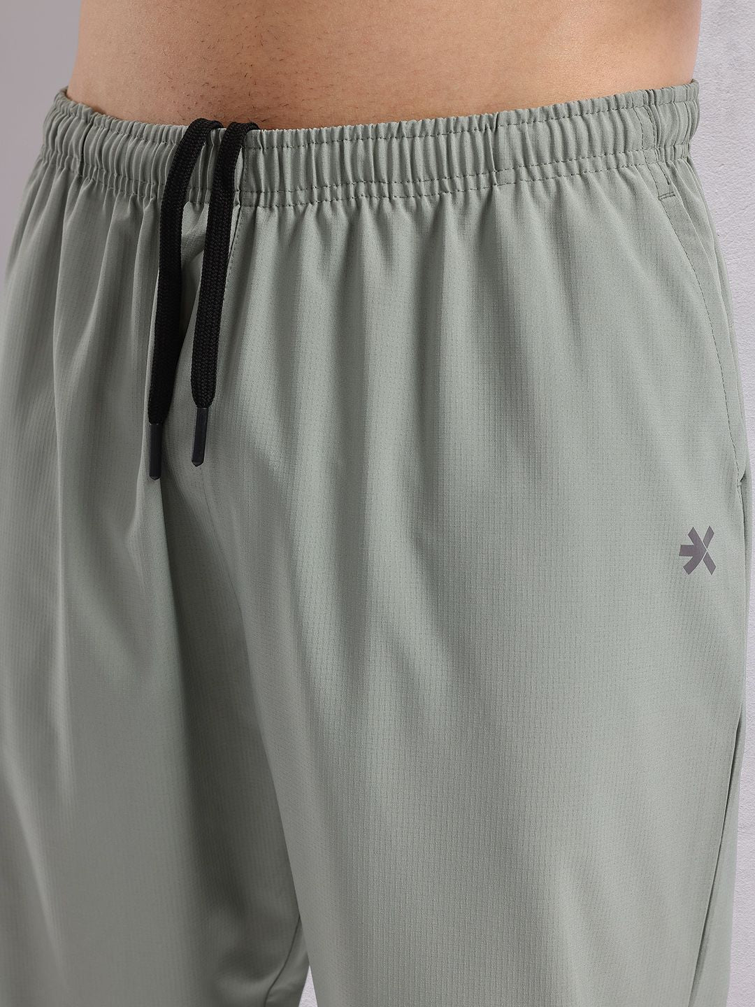 HRX oleh Hrithik Roshan Men Rapid-Dry Running Joggers