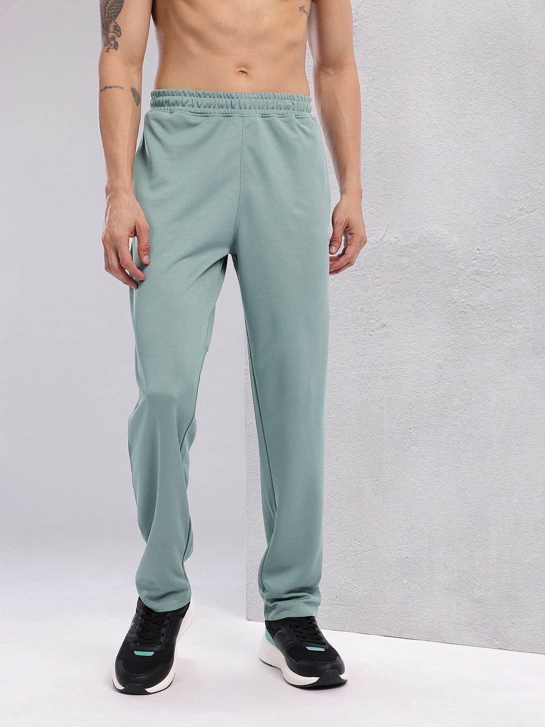 HRX by Hrithik Roshan Men Brand Logo Detail Mid-Rise Rapid-Dry Running Track Pants