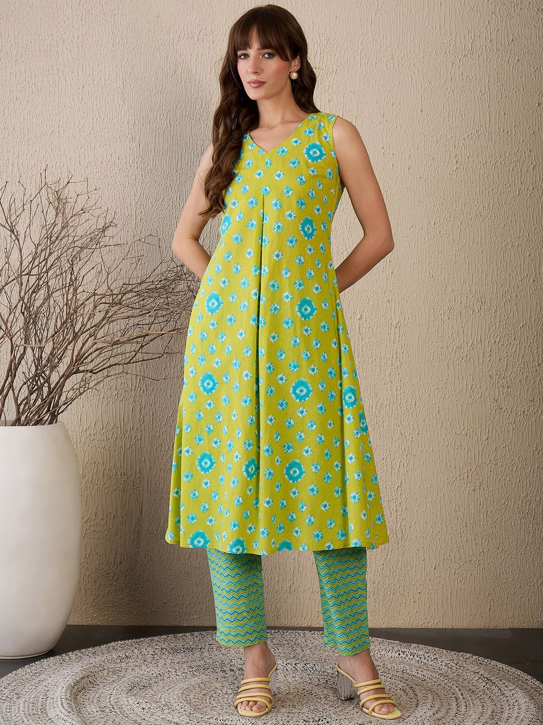 Indo Era Women Printed Regular Pure Cotton Kurta with Trousers
