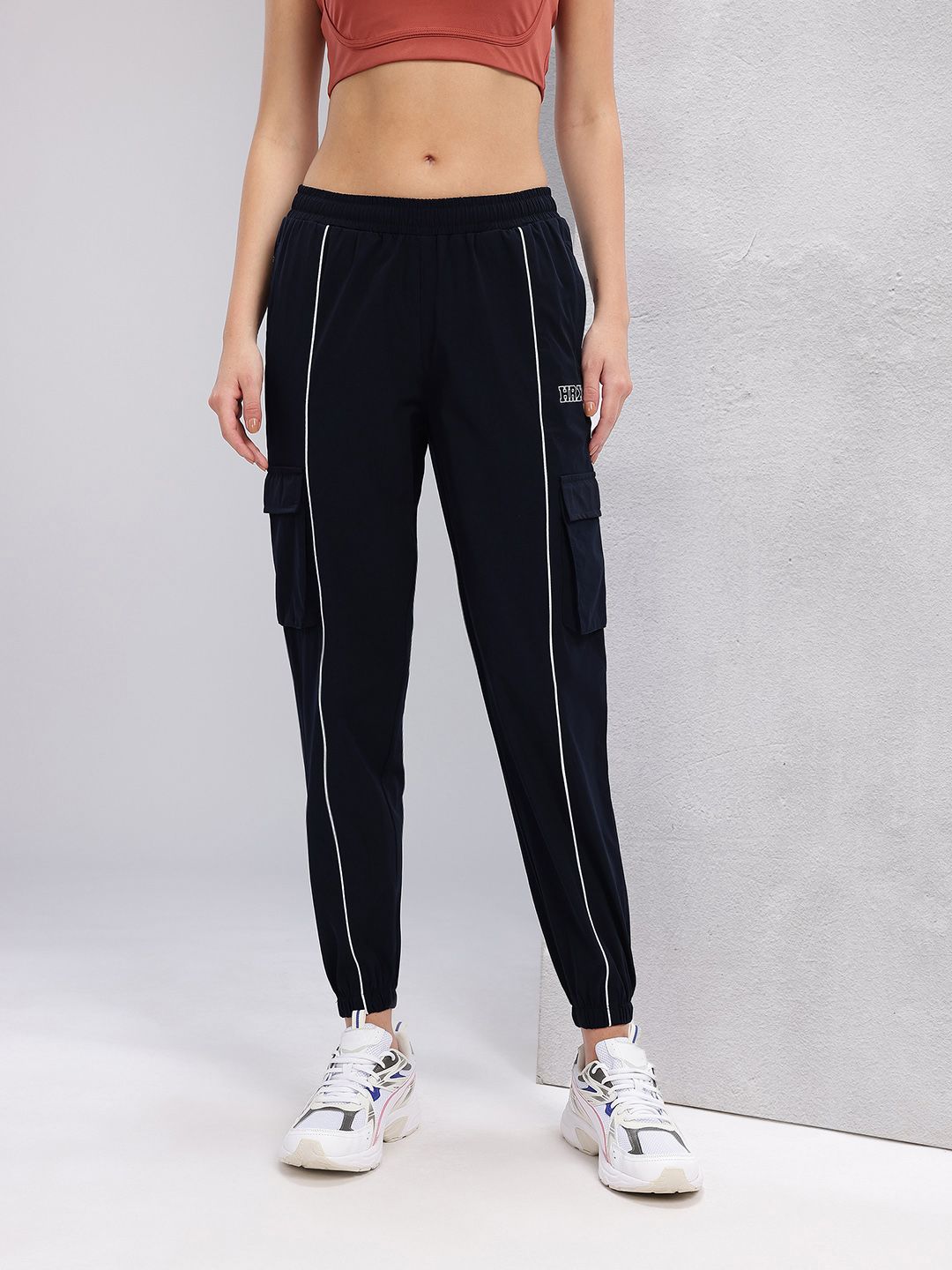 HRX by Hrithik Roshan Men Piping Detail Cargo-Style Training Joggers