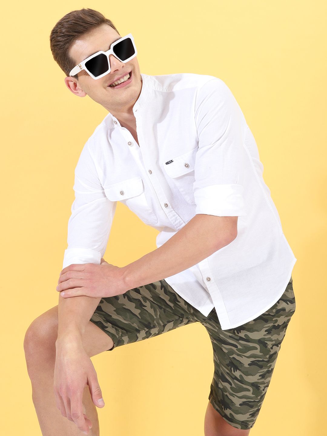 The Indian Garage Co Men White Casual Shirt with Pocket Detailing