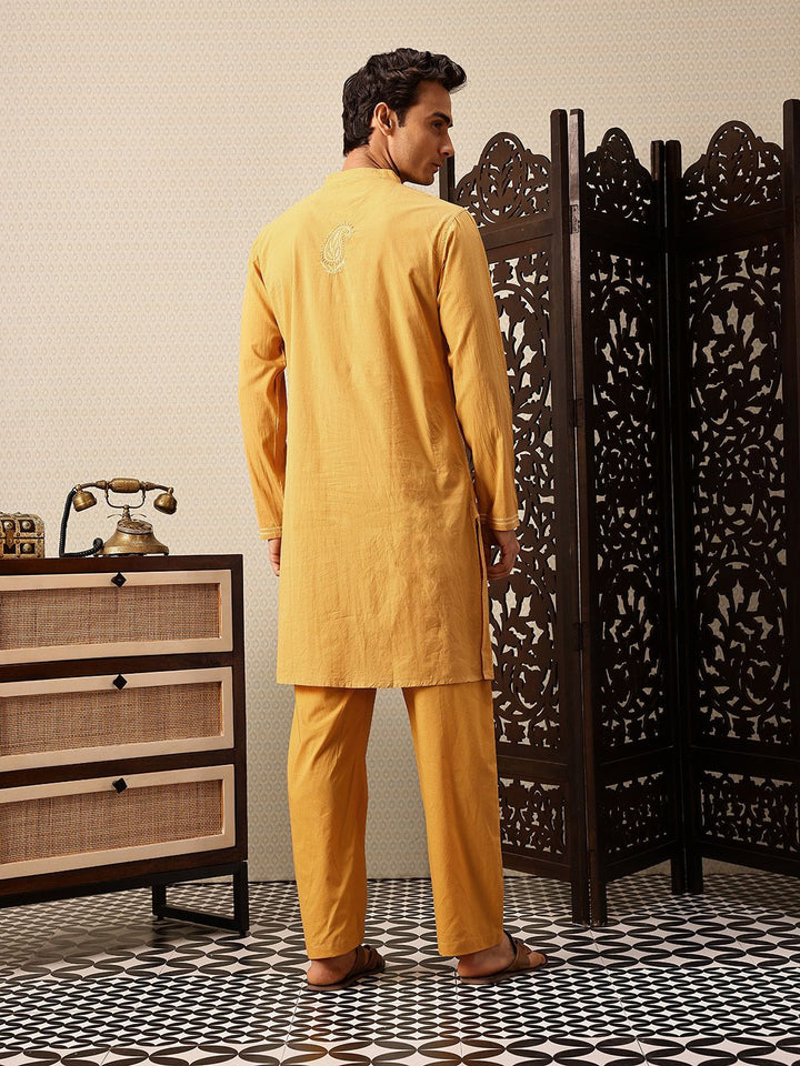 House of Pataudi Hand crafted chikankari pure cotton Jashn kurta paired with matching pyjama trousers