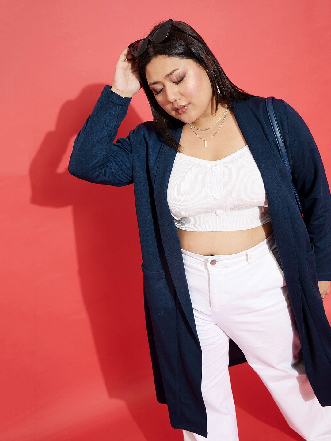 SASSAFRAS Curve Plus Size Longline Open Front Shrug