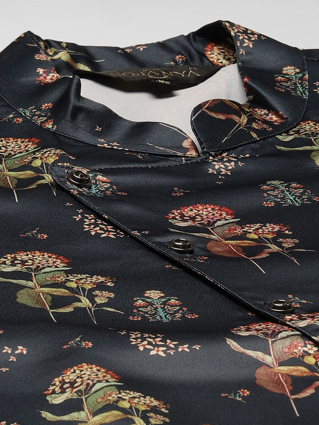 SOJANYA Men Navy Blue & Maroon Floral Print Kurta & Churidar with Tailored Jacket