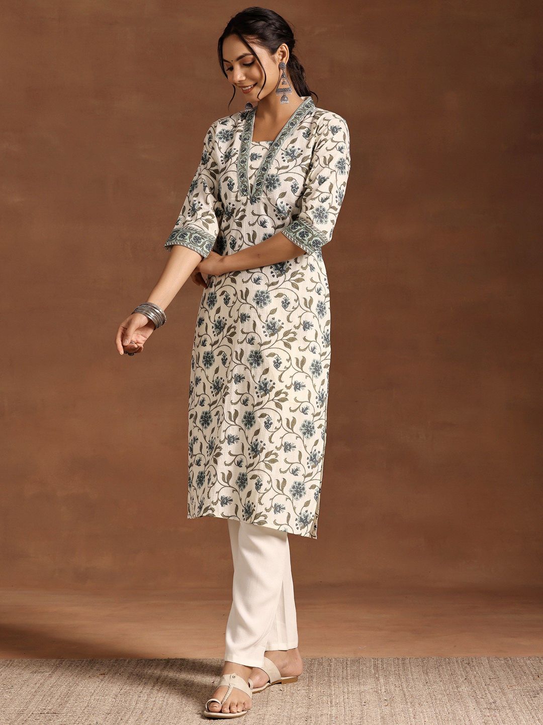Libas Floral Printed Square Neck Sequinned Pure Cotton Straight Kurta