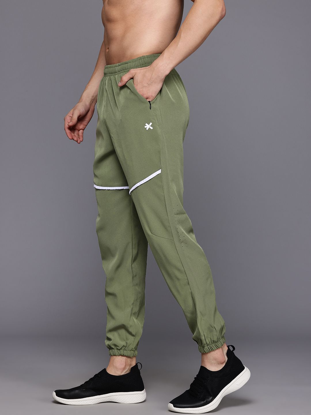 HRX by Hrithik Roshan Men Rapid-Dry Training Joggers