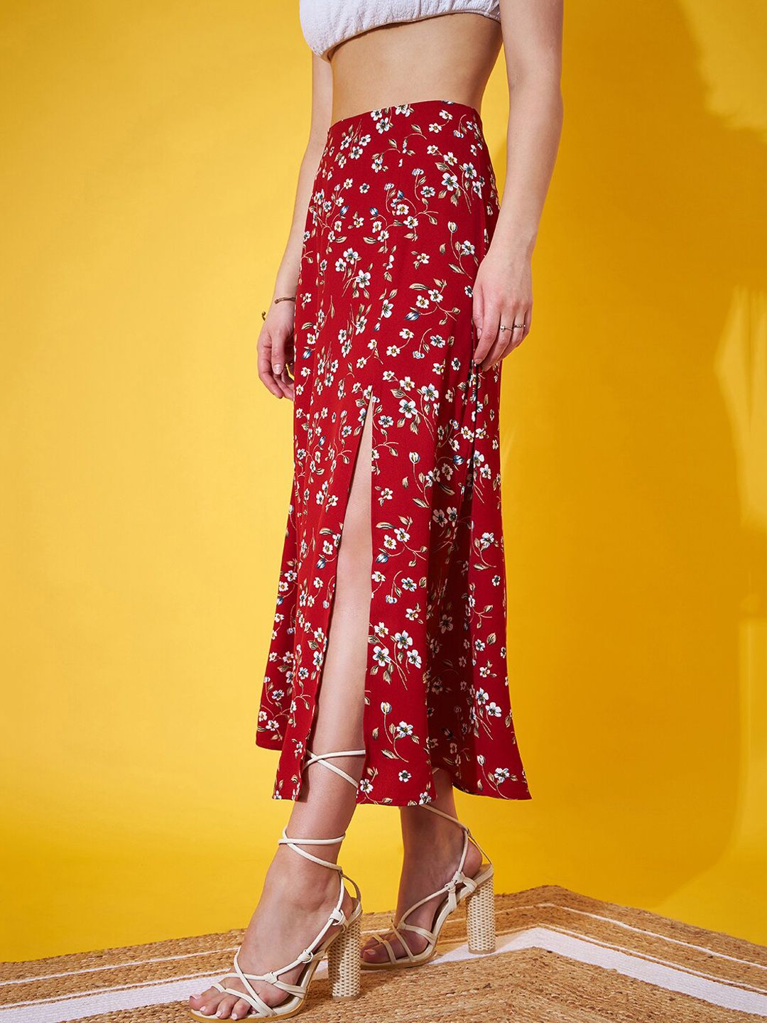 Berrylush Floral Printed High Rise A-Line Midi Skirt
