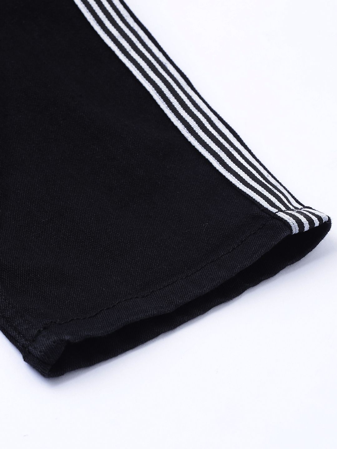 The Indian Garage Co Men Black Slim Fit Mid-Rise Clean Look Jeans