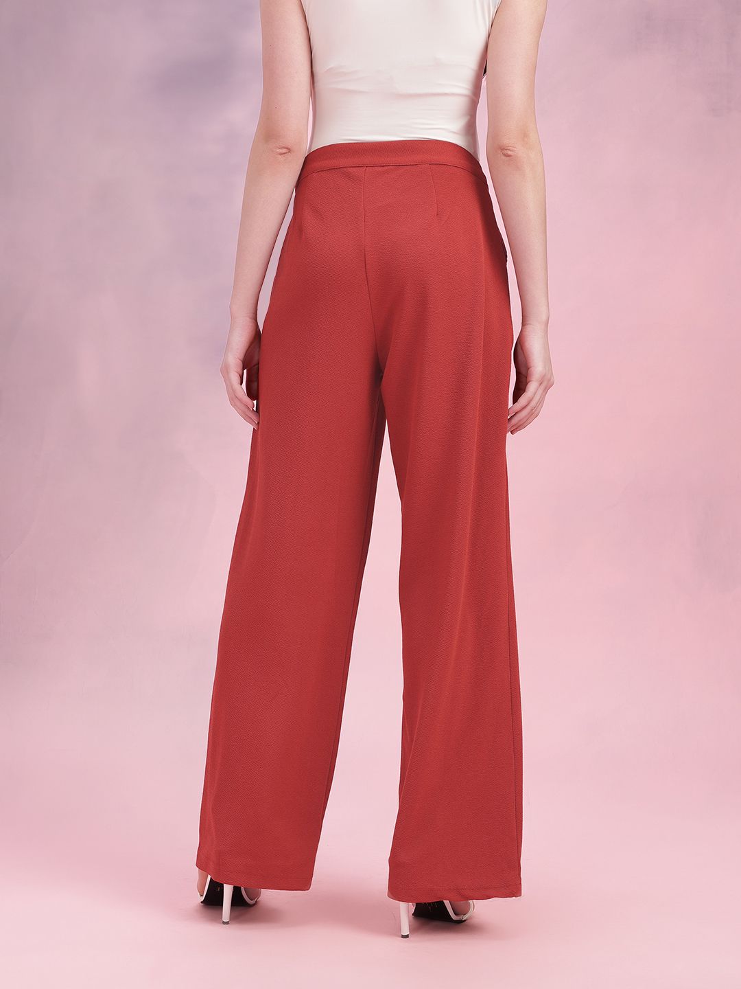 DressBerry Women Metallic Chain Detail Textured Pleated Trousers