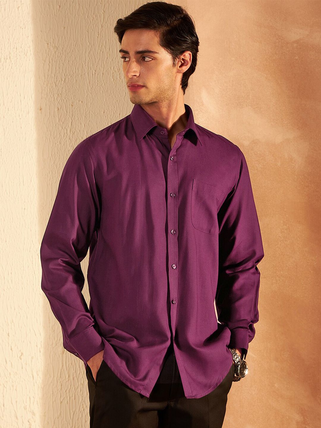 DENNISON Smart Spread Collar Shirt